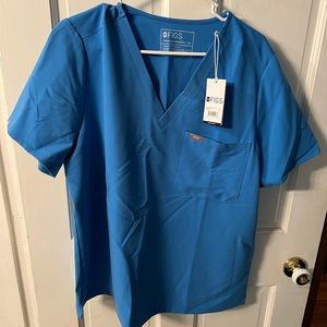 Figs scrub top